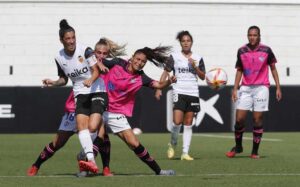 Fue de menos a más el equipo onubense en su partido ante el Valencia. / Foto: ww.lfp.es.