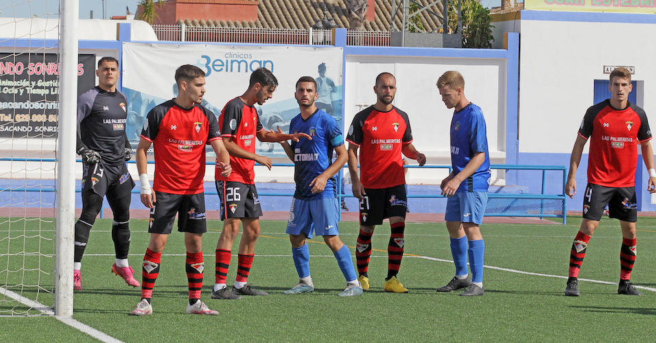 Un triunfo ante el Jerez Industrial este domingo dejaría al Ayamonte en las misma puertas de la 3º RFEF. / Foto ©Manuel Aranda.