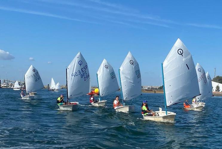 Imagen de la cuarta edición del Memorial Manuel Ortiz Trixac 'Boby' de vela, celebrado en octubre de 2021..