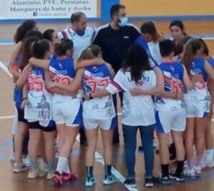 El CB La Palma de Justo López estrenó el casillero de victorias en la LNF1 de baloncesto. / Foto: @CBLaPalma95.