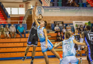 Un complicado partido espera el domingo al Huelva Comercio en Cáceres. / Foto: C. Verdier.