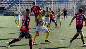 El Ayamonte espera defender el liderato con un triunfo este domingo ante el Torreblanca. / Foto: G. M. S.