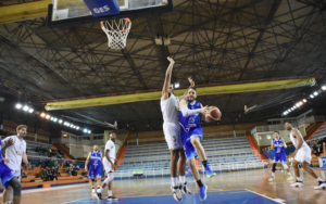 El Ciudad de Huelva despidió 2021 con un triunfo ante el City of Academy Badajoz. / Foto: CB Huelva La Luz.