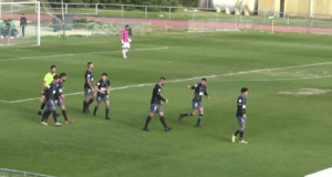 Los jugadores del Recre celebran el gol que a la postre les dio los tres puntos. / Foto: Captura Web CD Rota.