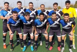 Formación inicial del Bollullos en el feudo del Atlético Algabeño, donde logró la victoria. / Foto: @bollulloscf1933.