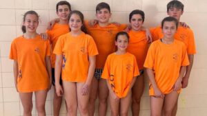 Componentes del Club Natación Huelva que tomarán parte en el Campeonato de Andalucía Alevín de Invierno.