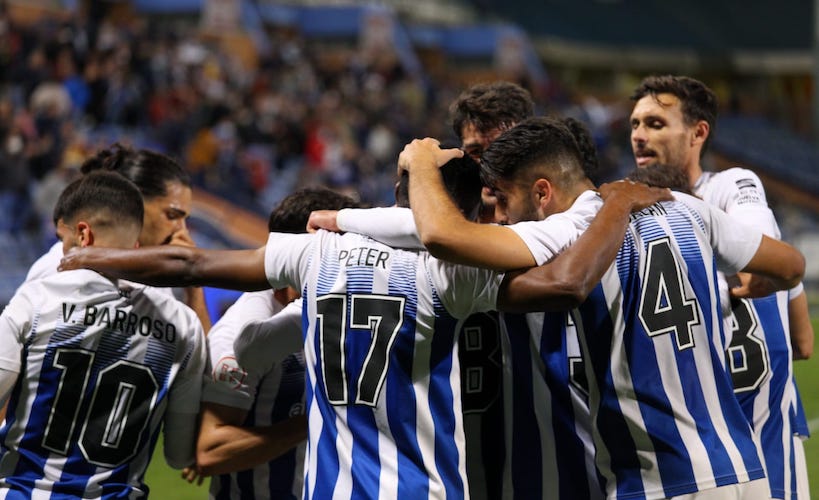 El Recre buscará una victoria para despedir la temporada en casa con una alegría a sus aficionados. / Foto: @Blas_Garrido.