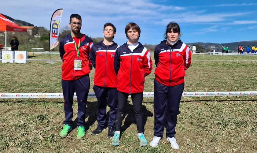 Componentes del CODA Huelva en el XXX Campeonato de España de Campo a Través Adaptado.