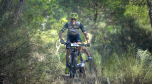 Javier Macías, entre otros muchos logros, ha sido campeón de España XCO Máster 30 y de la Andalucía Bike Race entre 2014 y 2016.