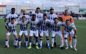 Formación inicial del Recre en su partido ante el SC Puente Genil. / Foto: @recreoficial.