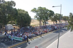 manifestación a favor de la tierra