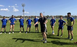 Jaime Díaz, durante el entrenamiento del sábado del primer equipo del Recre. / Foto: @recreoficial. 