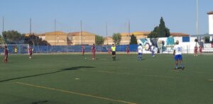 El filial del Recre no levanta cabeza y volvió a perder en casa, en este caso con el Arcos. / Foto: @arcoscf.