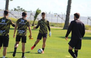 El San Roque prepara con ganas e ilusión el partido de este domingo en Chapín ante el Xerez DFC. / Foto: @SanRoqueLepe.