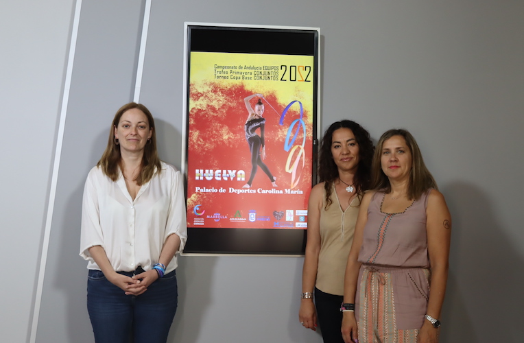 Imagen de las protagonistas del acto de presentación del Campeonato de Andalucía Individual por Equipos, Andaluz Base de Conjuntos y Torneo de Primavera de Conjuntos que tendrá lugar este sábado.