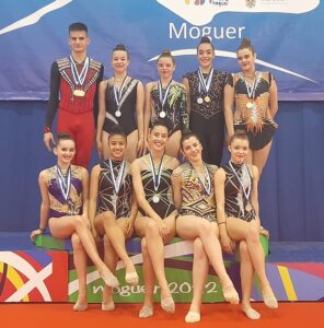 Medallistas del Club Rítmico Colombino en el Trofeo celebrado en Moguer este fin de semana.