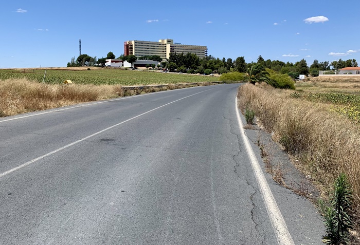 acceso al hospital Infanta Elena