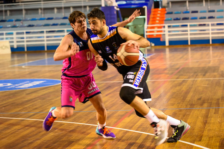 Fede Ristori cambia el CDB Enrique Benítez por el Ciudad de Huelva. / Foto: C. Verdier.