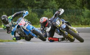 En el circuito gallego de Forcarei Paquito subió al podio en dos de las mangas y batió el récord del trazado. / Foto: RFME.