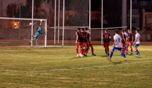 Momento del gol de Perotti, que supuso el definitivo 0-3. / Foto: @recreoficial.