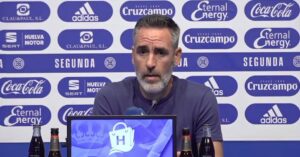 Abel Gómez, entrenador del Recreativo de Huelva, en rueda de prensa.