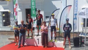 Francisco José Peña, David Rodríguez y Manuel Palanco, los tres primeros en la clasificación masculina de la V Media Marathon 'Dehesa de Castillejos'.