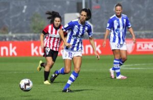 Derrota del Sporting de Huelva en su visita al Athletic Club en Lezama. / Foto: www.lfp.es.