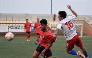 Un punto, buen botín del Ayamonte ante el Gerena en el segundo partido de Limón en el banquillo fronterizo.