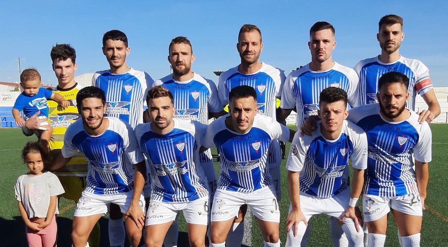 Formación inicial del Bollullos en su partido ante el Ceuta B. / Foto: @bollulloscf1933.