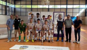 Formación del Club Deportivo Sordos de Huelva, de nuevo campeón de España de fútbol sala Sub 21.