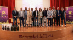 Un momento del acto en la Facultad de Derecho de la Universidad de Huelva en el que se dio a conocer pormenores de la VI Gañafote Cup.