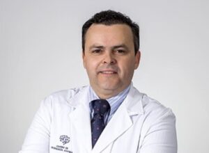 neurólogo onubense Juan Uranga
