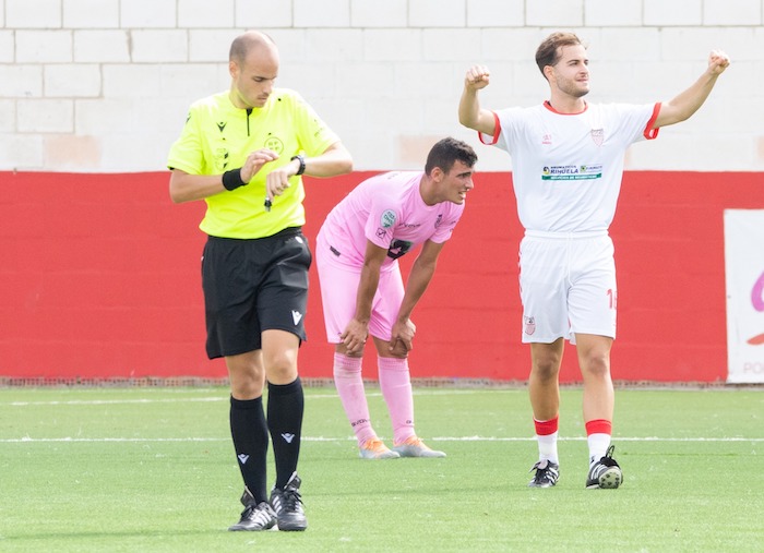 La Palma quiere ganar el domingo al Egabrense y certificar el ascenso a la Tercera Federación. / Foto: David Limón.