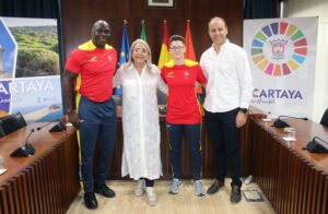 Un momento del acto de reconocimiento que el Ayuntamiento ha brindado a la deportista antes de su partida a la cita mundialista.