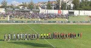 El Recre volvió a defraudar a sus aficionados, que en al cifra de 300 se dieron cita en El Maulí. / Foto: @recreoficial.