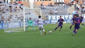 El Recre pudo y debió lograr un triunfo más amplio a tenor de las ocasiones del primer tiempo. / Foto: @recreoficial.