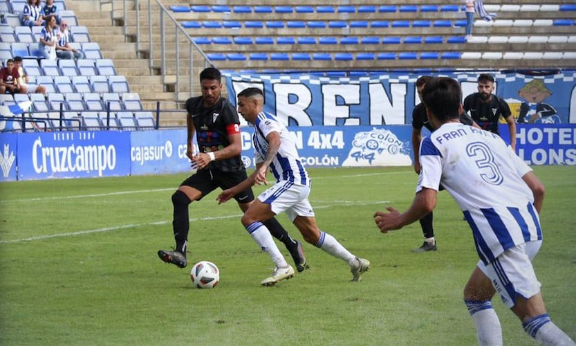 El Recreativo de Huelva logra un victoria in extremis ante el CP El Ejido. / Foto: @recreoficial.