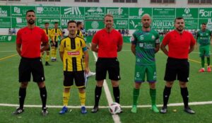 Prolegómenos del partido At. Mancha Real-San Roque, que acabó con derrota aurinegra. / Foto: @atmanchareal.