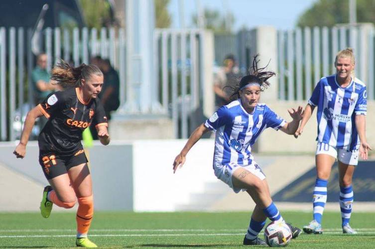 Partido equilibrado entre el Sporting y el Valencia y justo empate al final. / Foto: www.lfp.es.