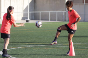 El Sporting de Huelva regresó este lunes a los entrenamientos para comenzar a preparar el duelo del sábado en Lamiya ante la Real Sociedad. / Foto: @sportinghuelva.