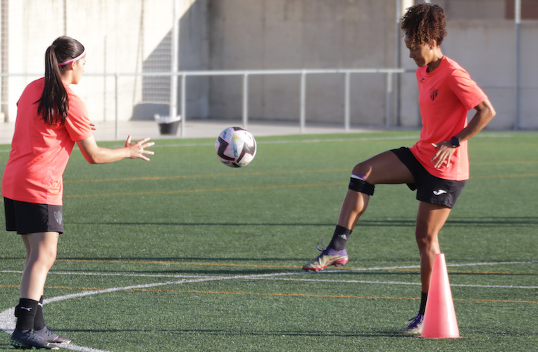 El Sporting de Huelva regresó este lunes a los entrenamientos para comenzar a preparar el duelo del sábado en Lamiya ante la Real Sociedad. / Foto: @sportinghuelva.