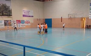 Un necesitado CD Villalba FS juega el domingo en La Rinconada con el Tres Calles.