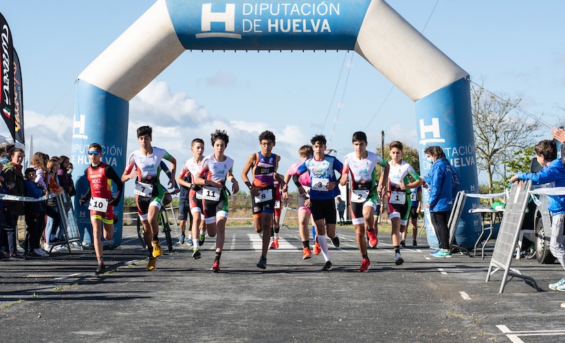 Un total de 50, hombres y mujeres, han logrado finalizar el Circuito, frente a los 26 que lo hicieron en la anterior edición celebrada en 2019.