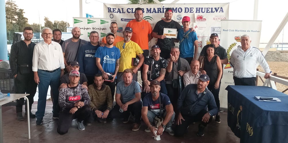 Participantes en el Concurso de Pesca 'Virgen del Pilar 2022' desde Embarcación disputado este fin de semana.