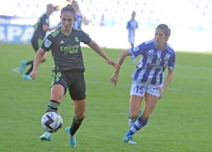 Patri Ojeda ha jugado todos los minutos de los 11 encuentros disputados esta campaña. / Foto: www.lfp.es.