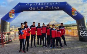 Atletas del CODA Huelva que tomaron parte en el IV Campeonato de Andalucía de Campo a Través FANDDI celebrado en La Zubia (Granada).