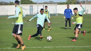 El Recre prepara con ganas su partido de este domingo ante el Xerez DFC en el que espera ganar de nuevo. / Foto: @recreoficial.