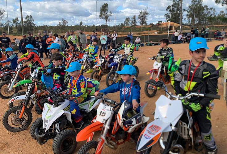 La pista de iniciación era una petición de muchos padres para que los más pequeños pudieran practicar su deporte favorito.