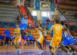 El buen partido del Huelva Comercio ante el Sagrado Cáceres, el modelo a seguir para ganar este sábado en Moraleja. / Foto: C. Verdier.