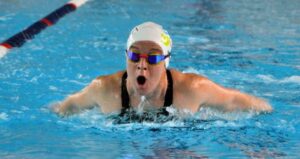 María Leandro logró el oro en los 50 y 100 libres y 200 estilos, y la plata en relevo mixto 4 x 50.